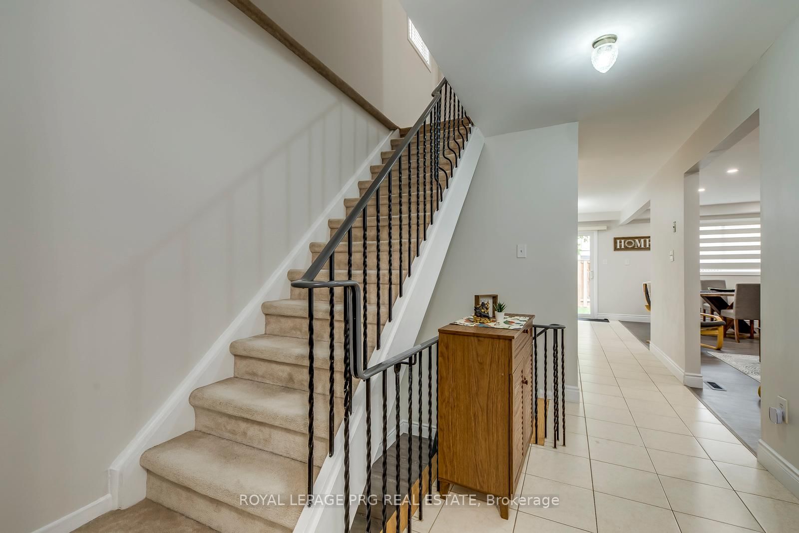 17 New Port Way • Markham, ON photo 18