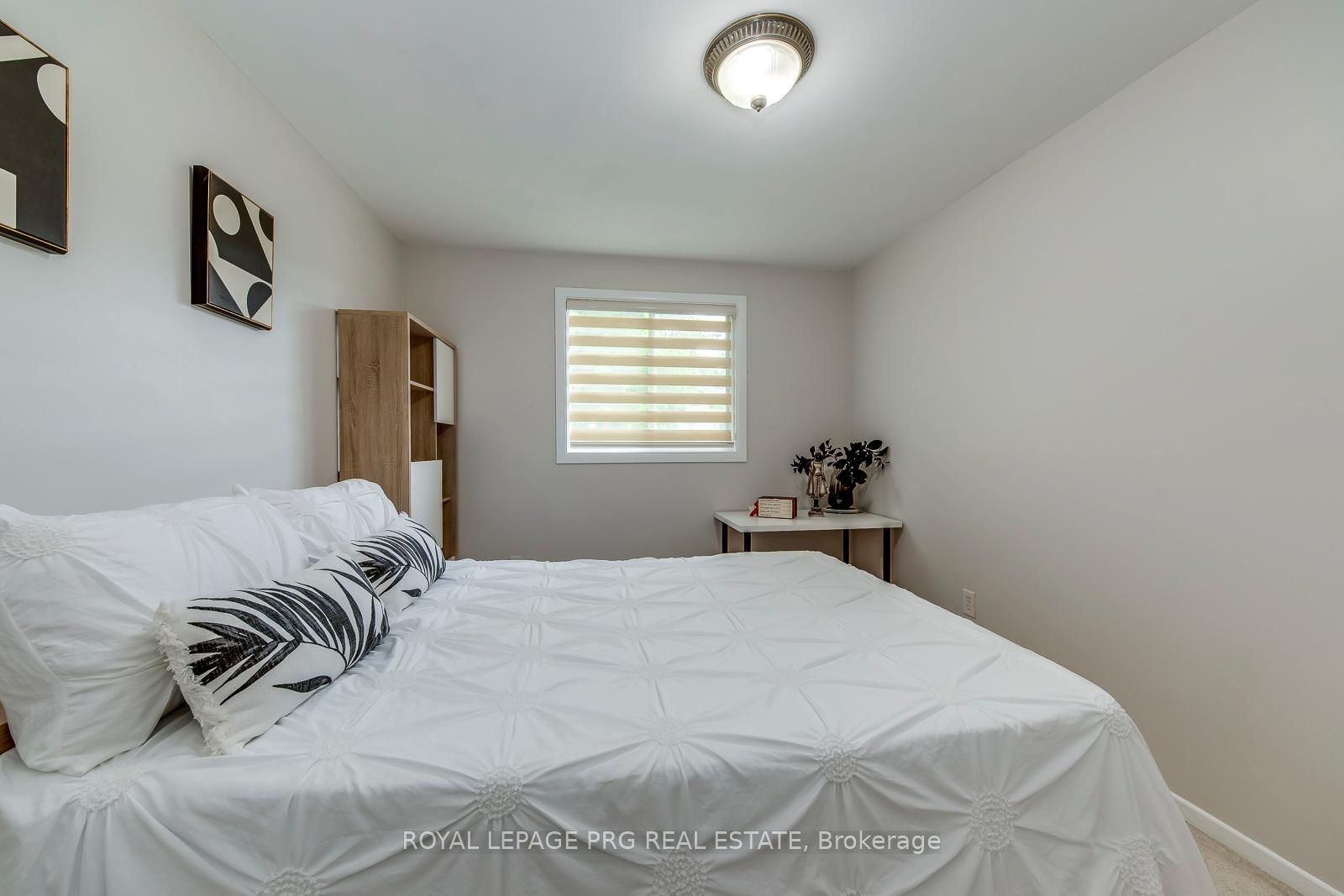 17 New Port Way • Markham, ON photo 22