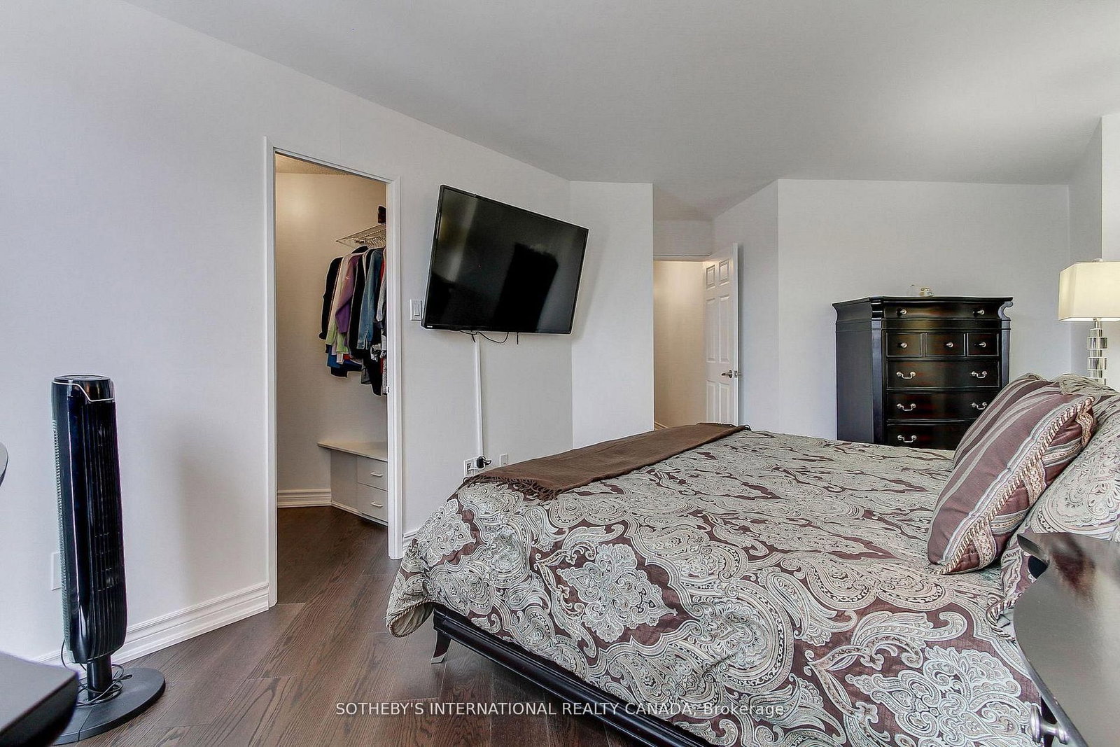 40 Harding Boulevard W • #301 • Richmond Hill, ON photo 23