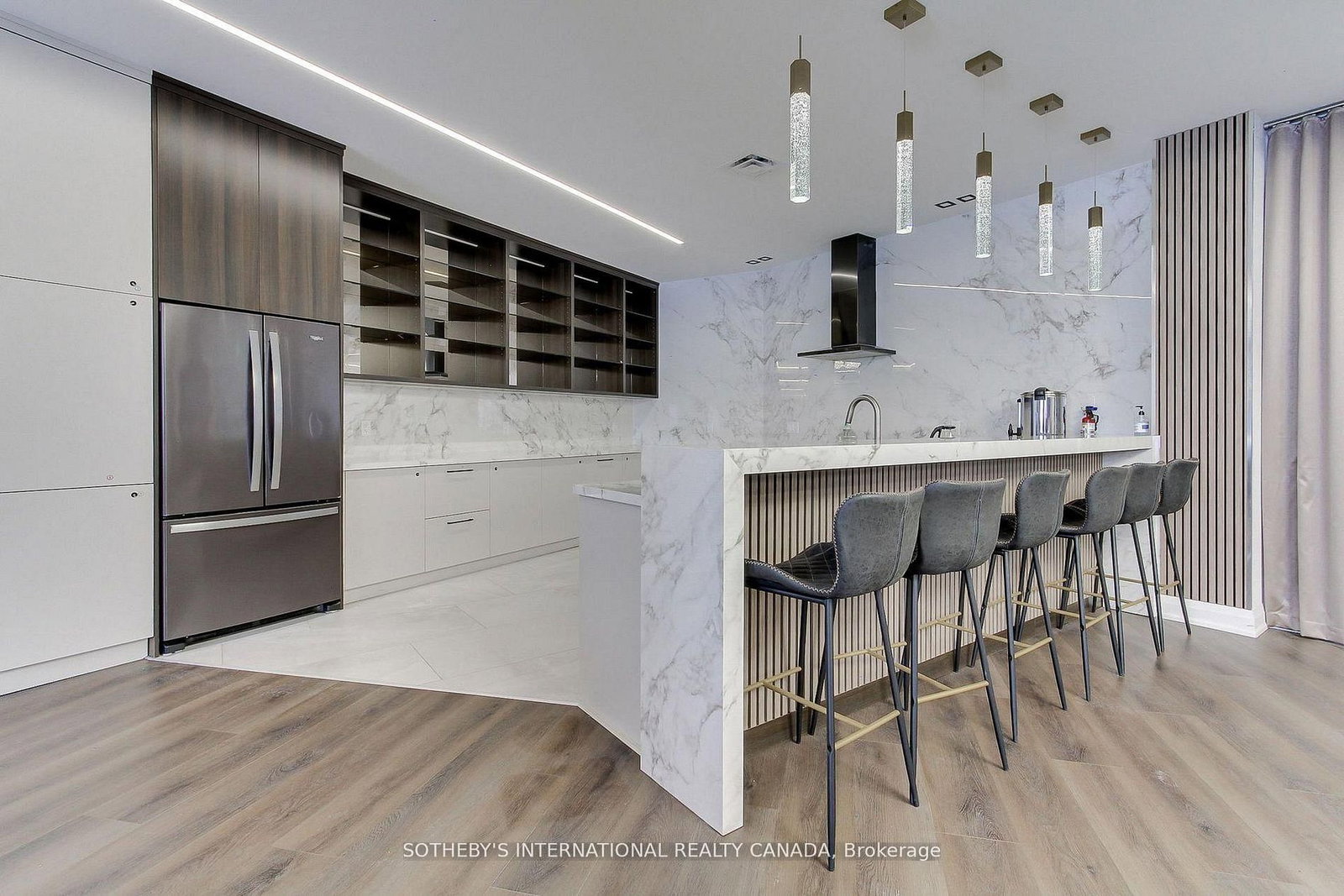 40 Harding Boulevard W • #301 • Richmond Hill, ON photo 34
