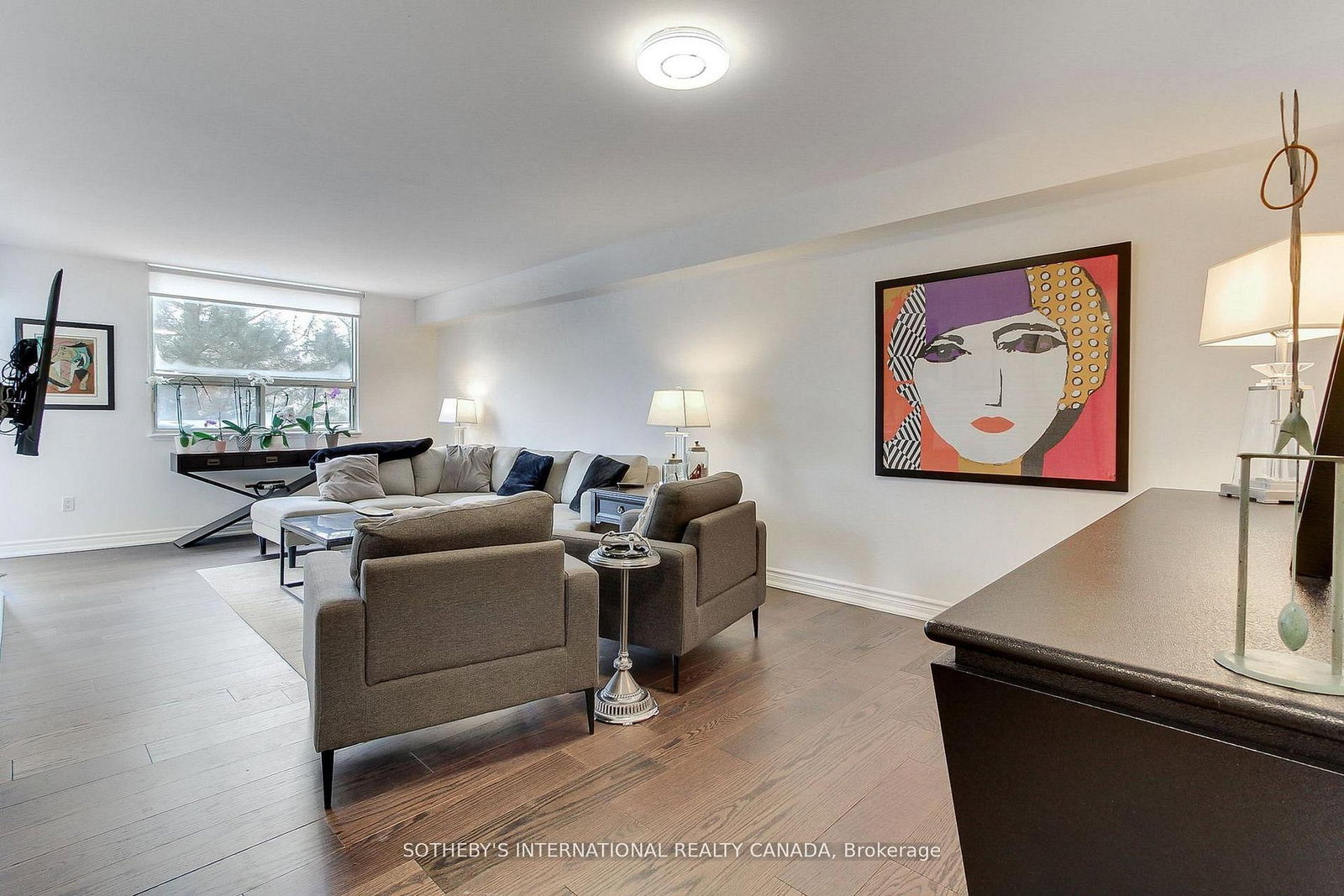 40 Harding Boulevard W • #301 • Richmond Hill, ON photo 7