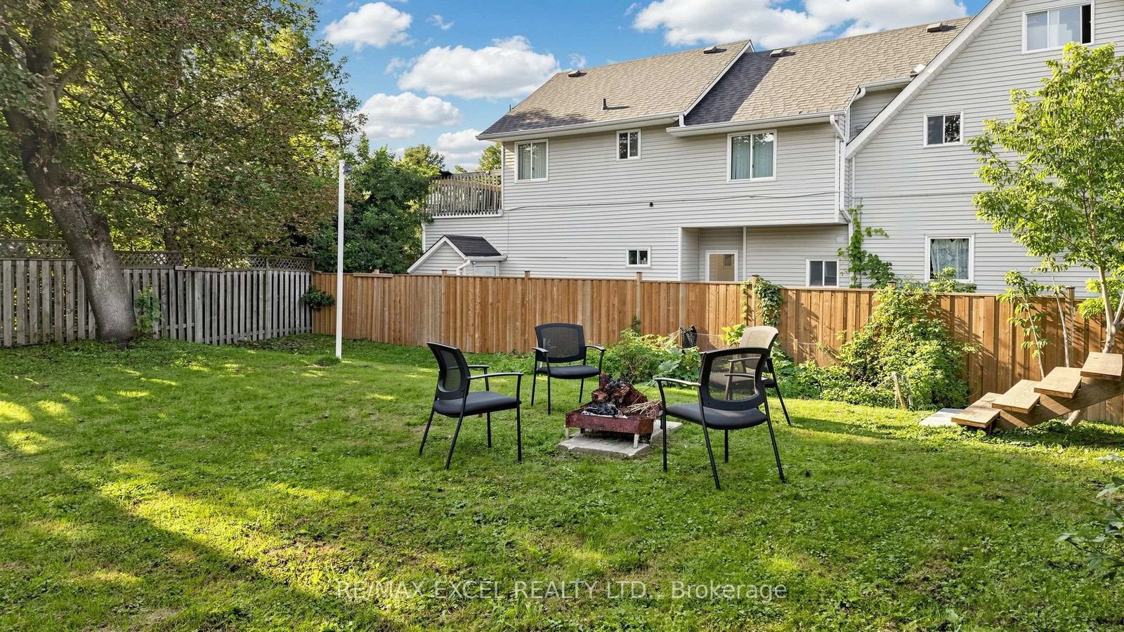 332 Dixon Boulevard • Newmarket, ON photo 47