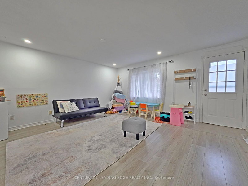 278 Pasadena Drive