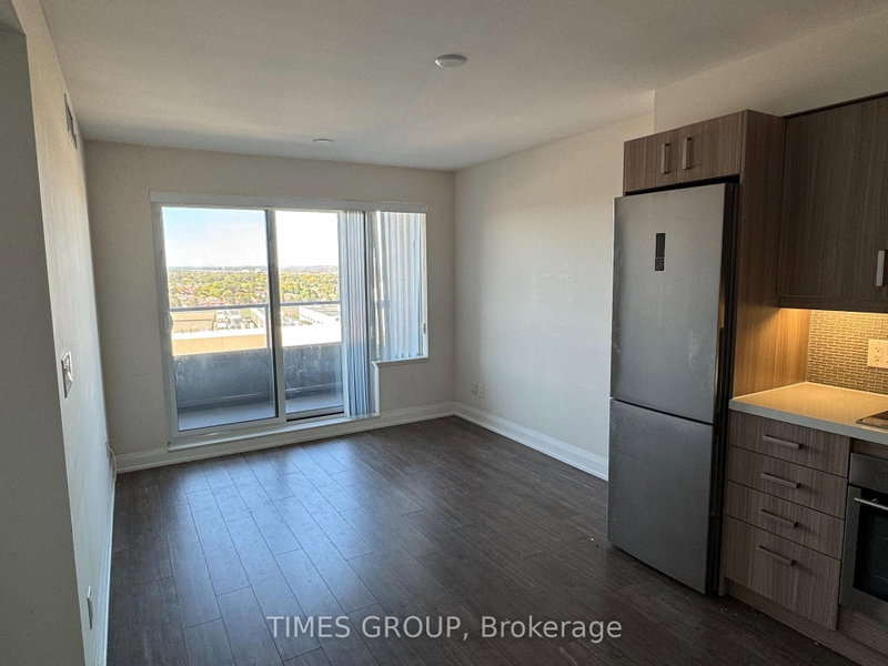 1701 - 18 Uptown Drive
