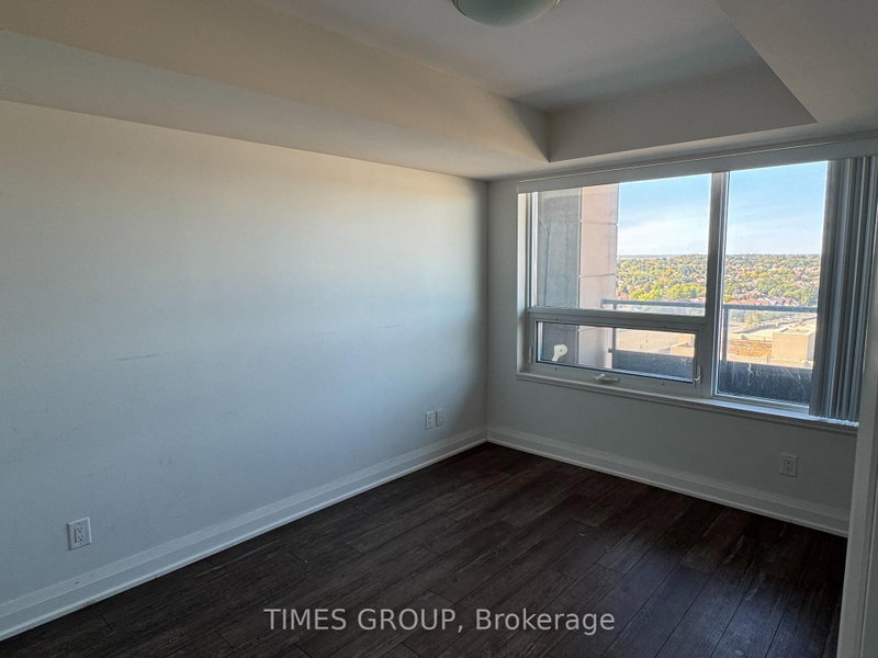1701 - 18 Uptown Drive