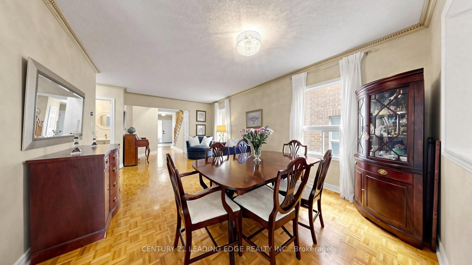 168 Valentina Drive • Markham, ON photo 10