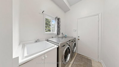168 Valentina Drive • Markham, ON photo 4