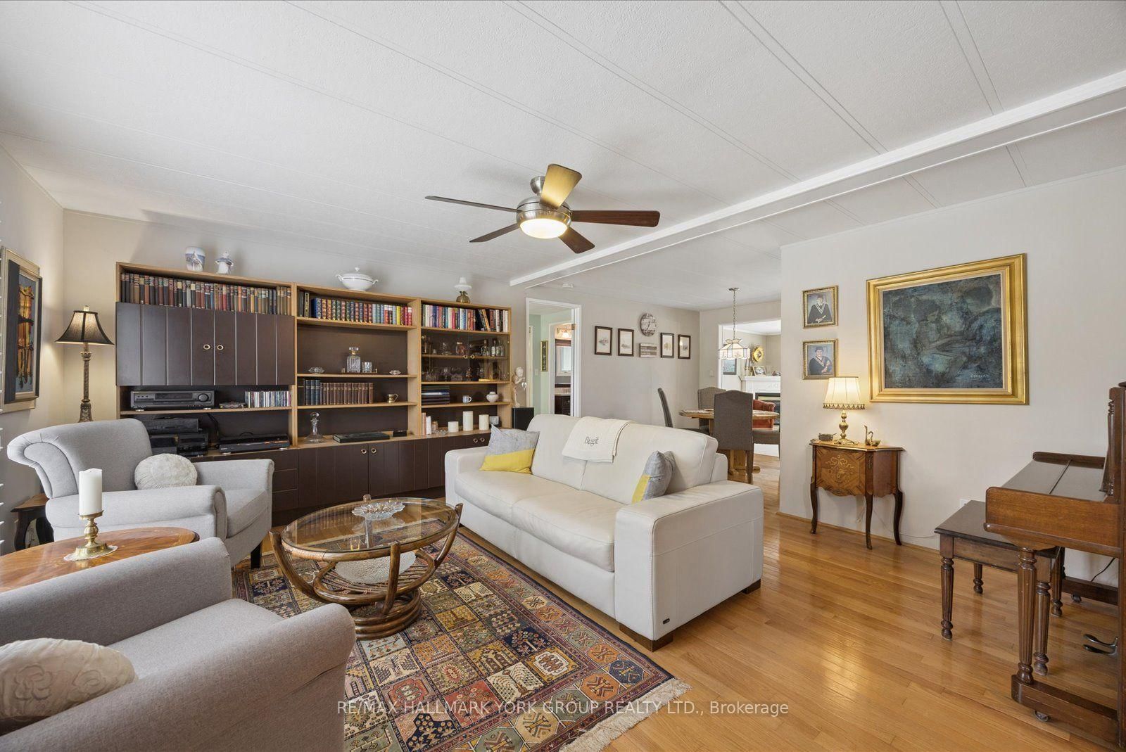 10 Kelsey Crescent • Georgina, ON photo 8