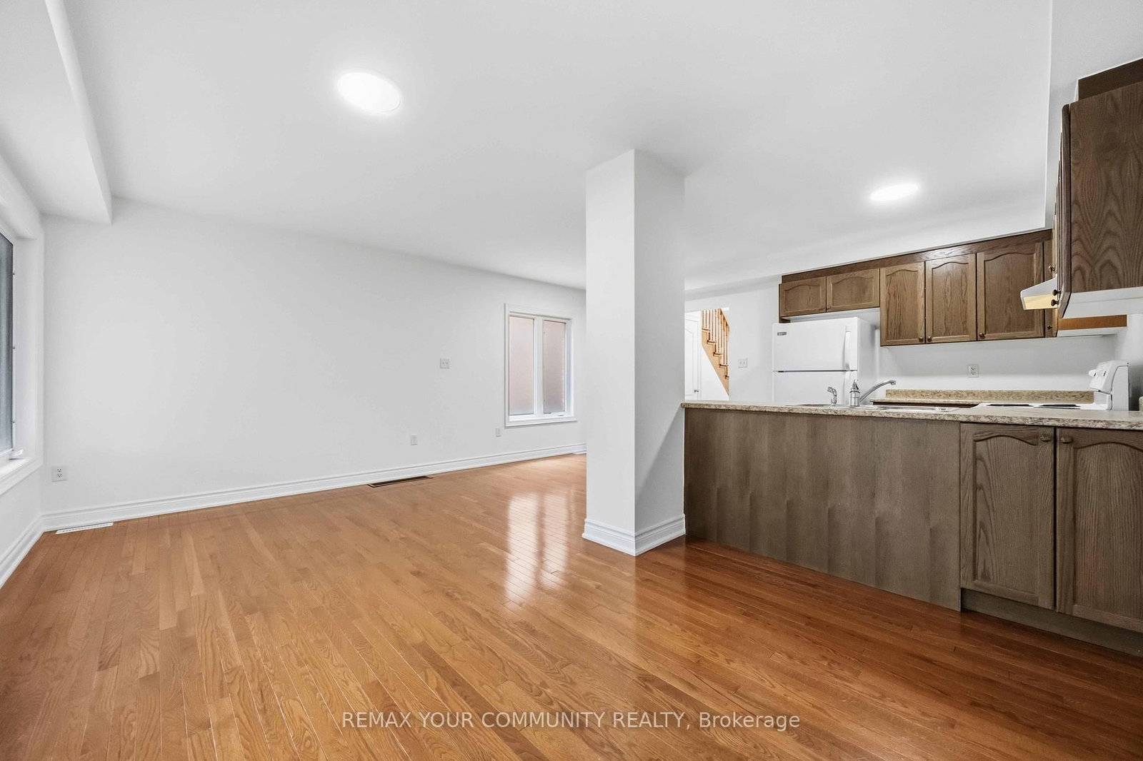 17 Latitude Lane • Whitchurch-Stouffville, ON photo 10