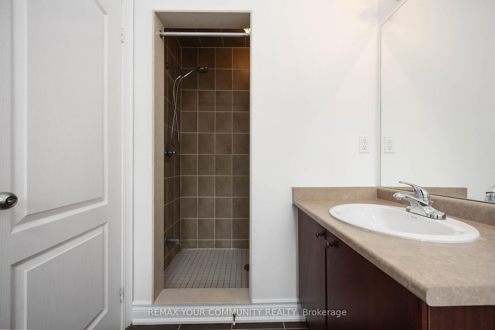 17 Latitude Lane • Whitchurch-Stouffville, ON photo 23