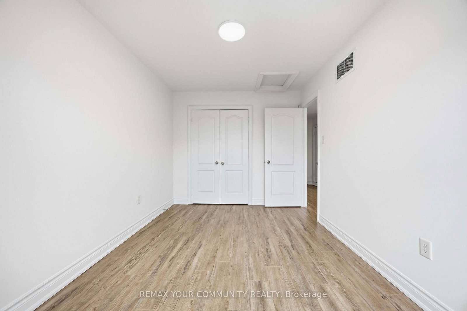 17 Latitude Lane • Whitchurch-Stouffville, ON photo 27
