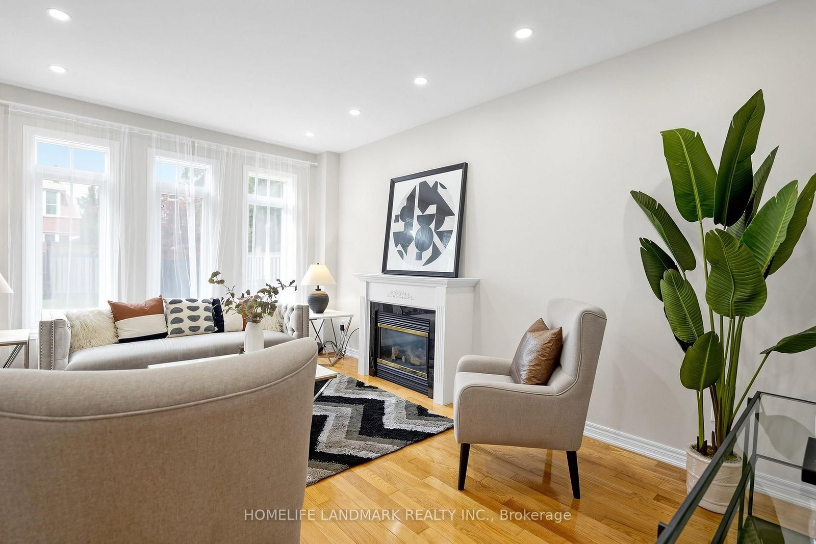 30 Edelweiss Avenue • Richmond Hill, ON photo 21