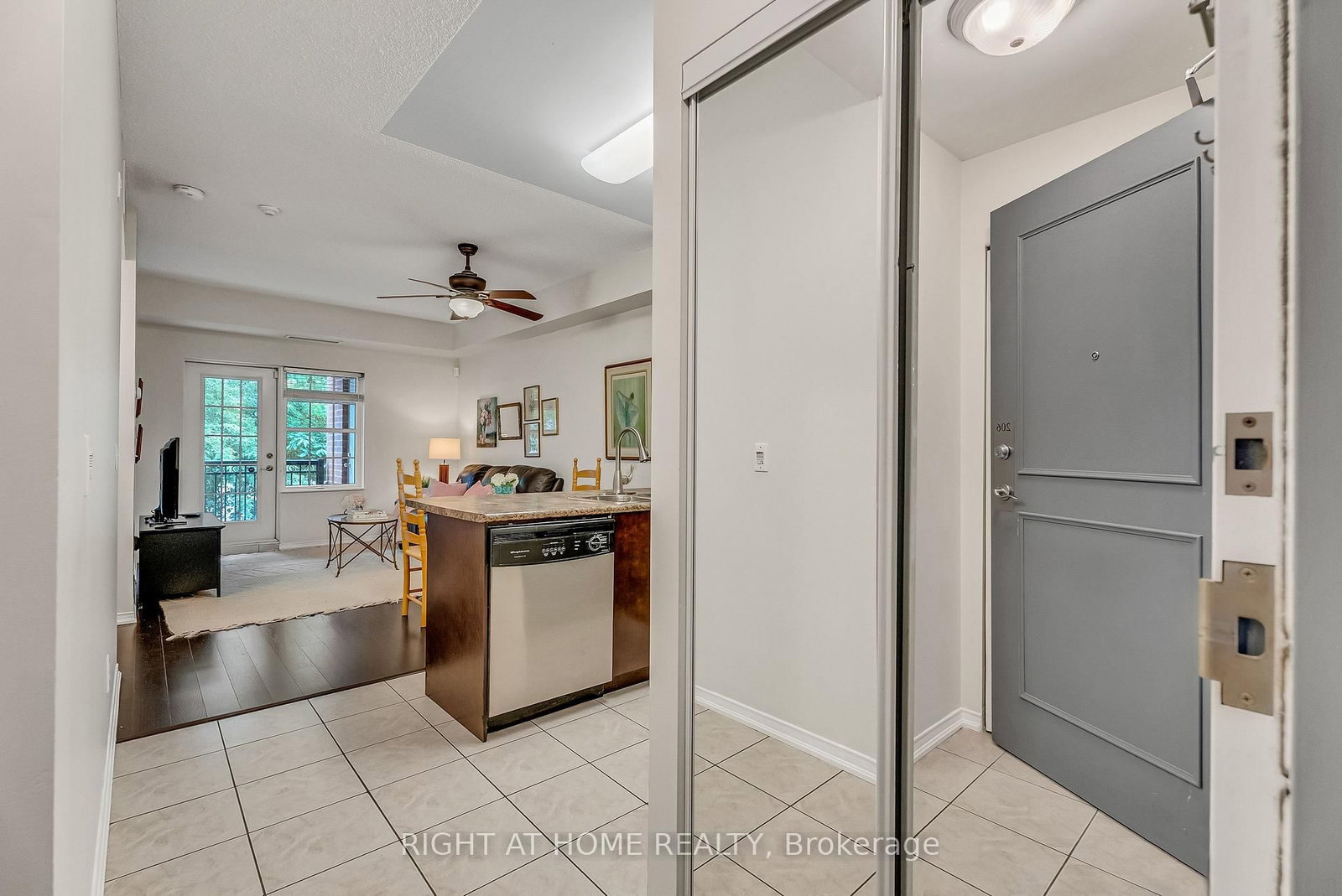 9973 Keele Street • #206 • Vaughan, ON photo 4