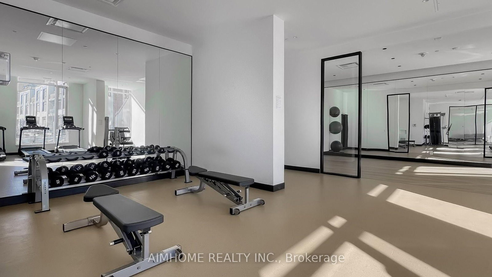 2 David Eyer Road E • #829 • Richmond Hill, ON photo 24