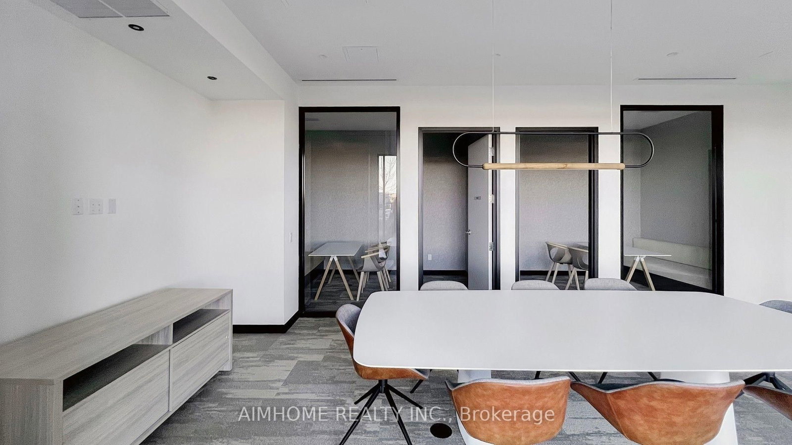 2 David Eyer Road E • #829 • Richmond Hill, ON photo 27