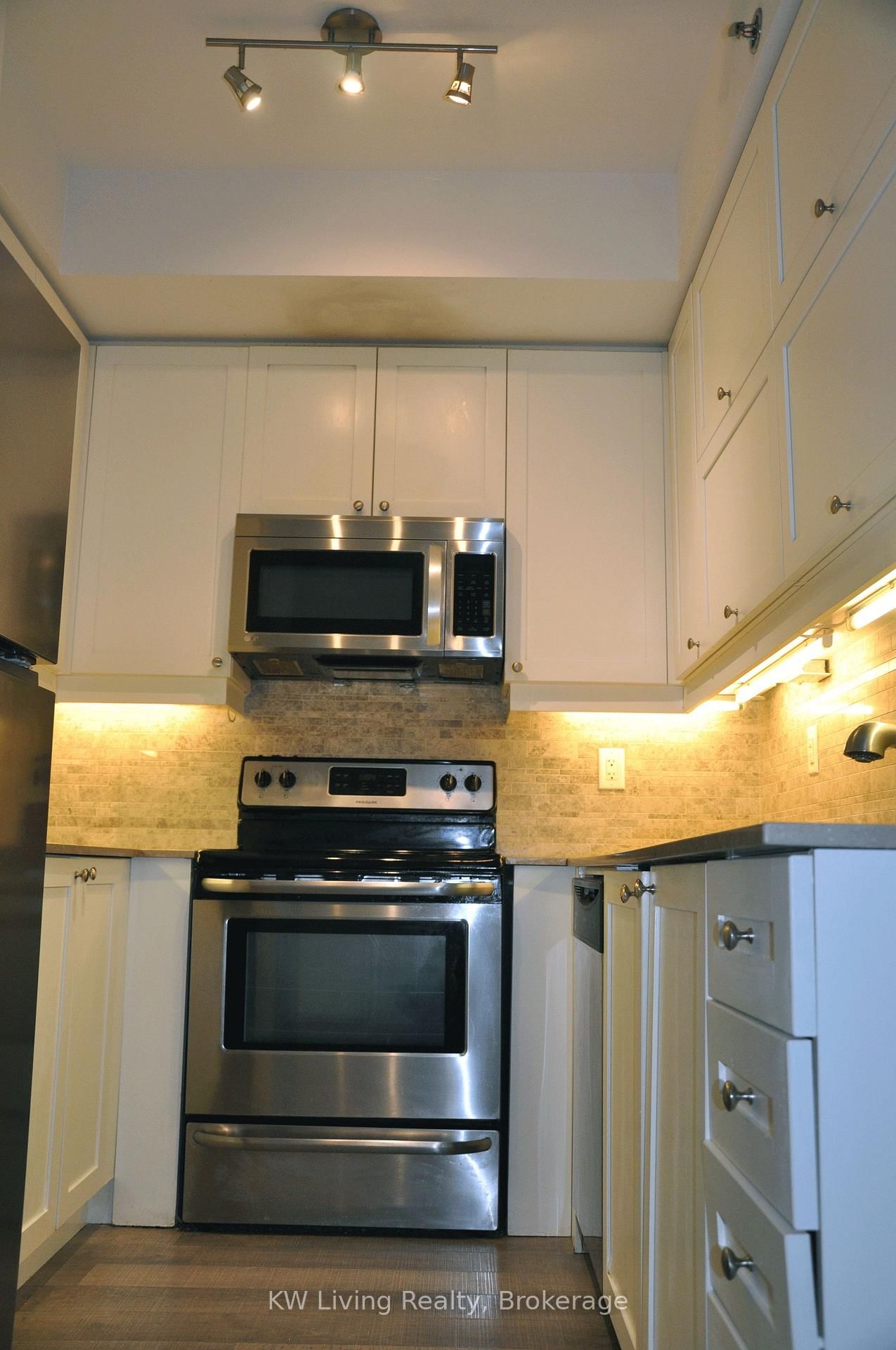 28 Prince Regent Street • #305 • Markham, ON photo 10