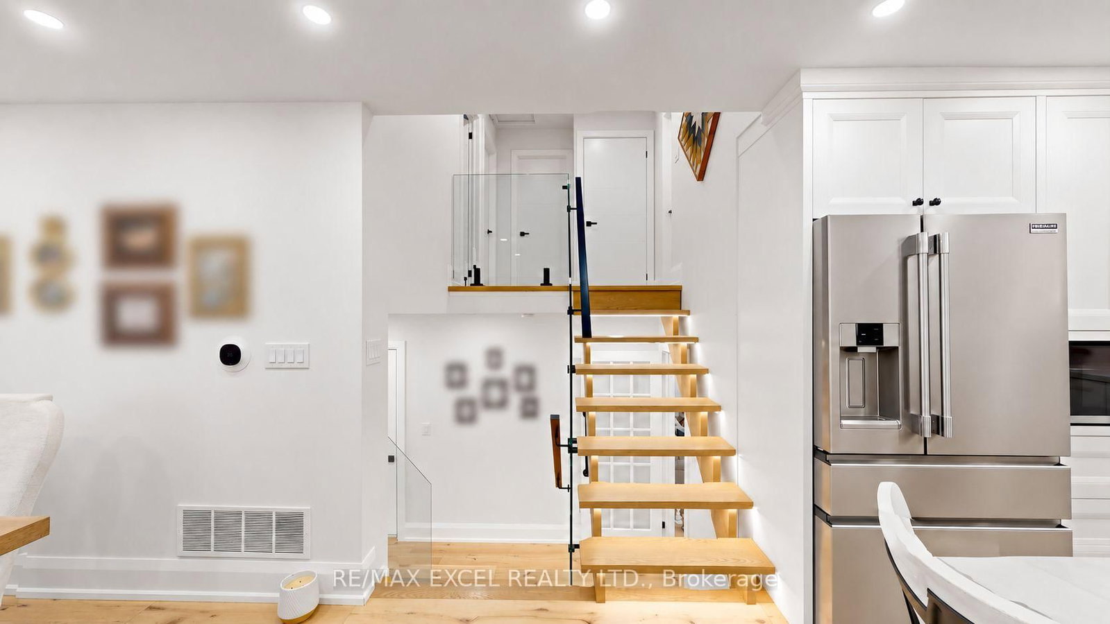 800 Pam Crescent • Newmarket, ON photo 23
