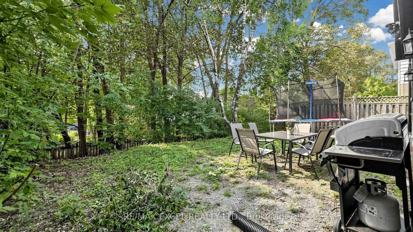 800 Pam Crescent • Newmarket, ON photo 44
