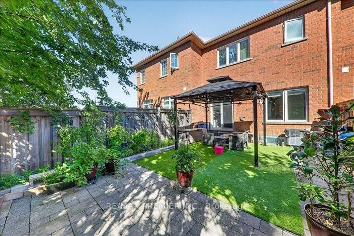 164 Matthewson Avenue • Bradford West Gwillimbury, ON photo 33
