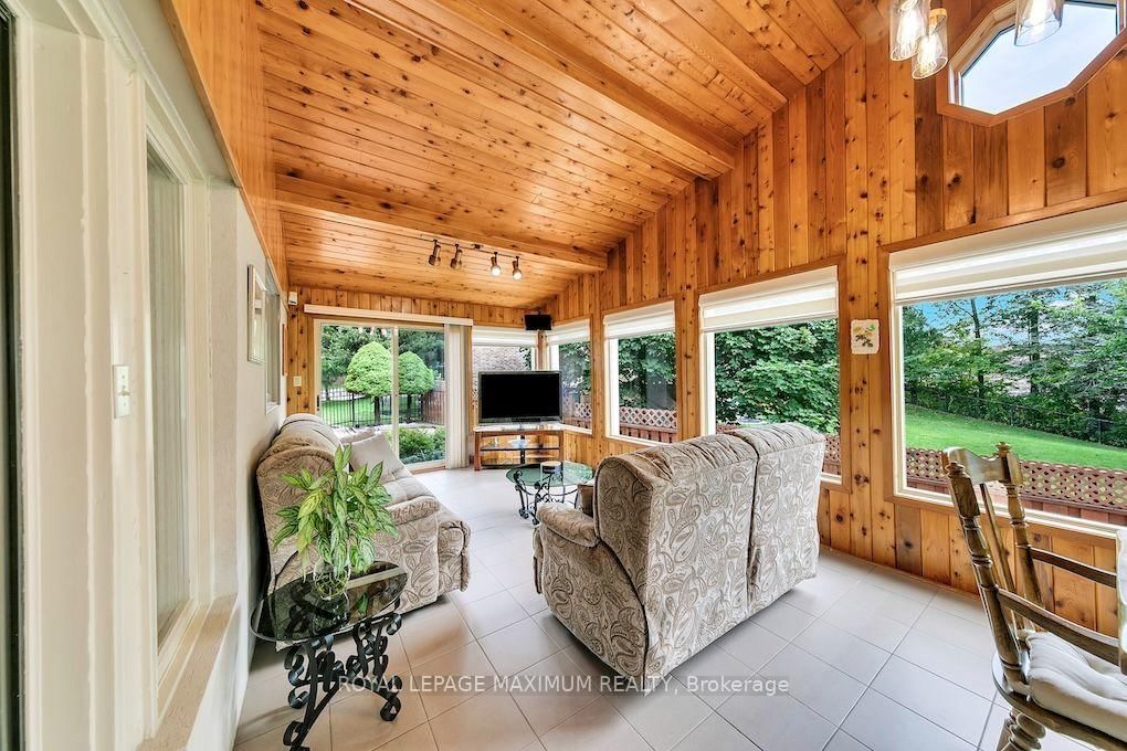51 Squire Graham Lane • Vaughan, ON photo 11