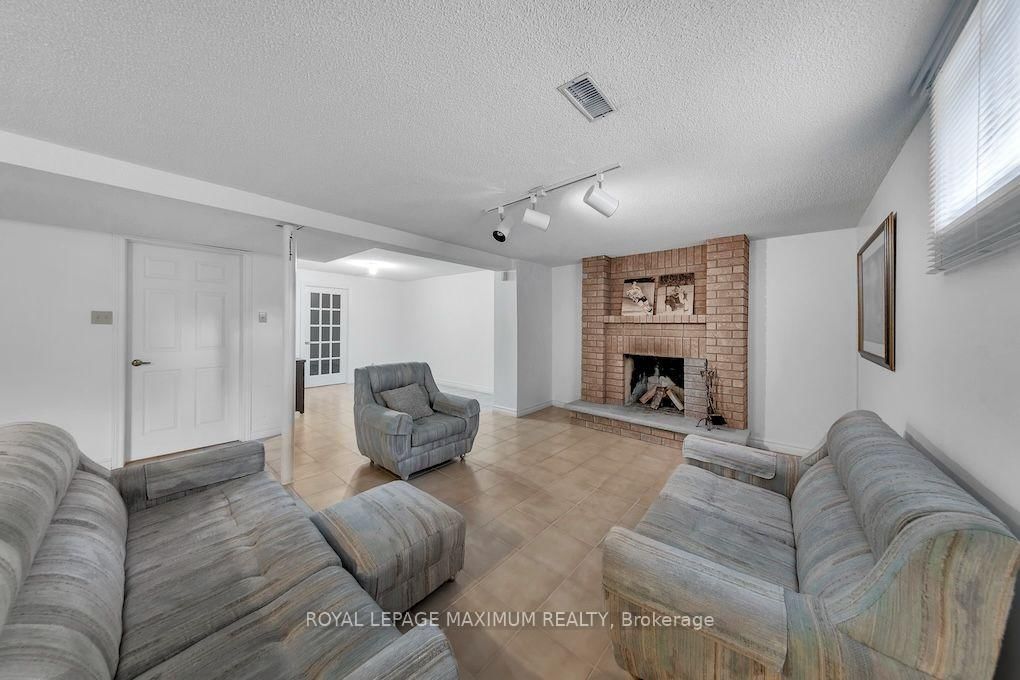 51 Squire Graham Lane • Vaughan, ON photo 39