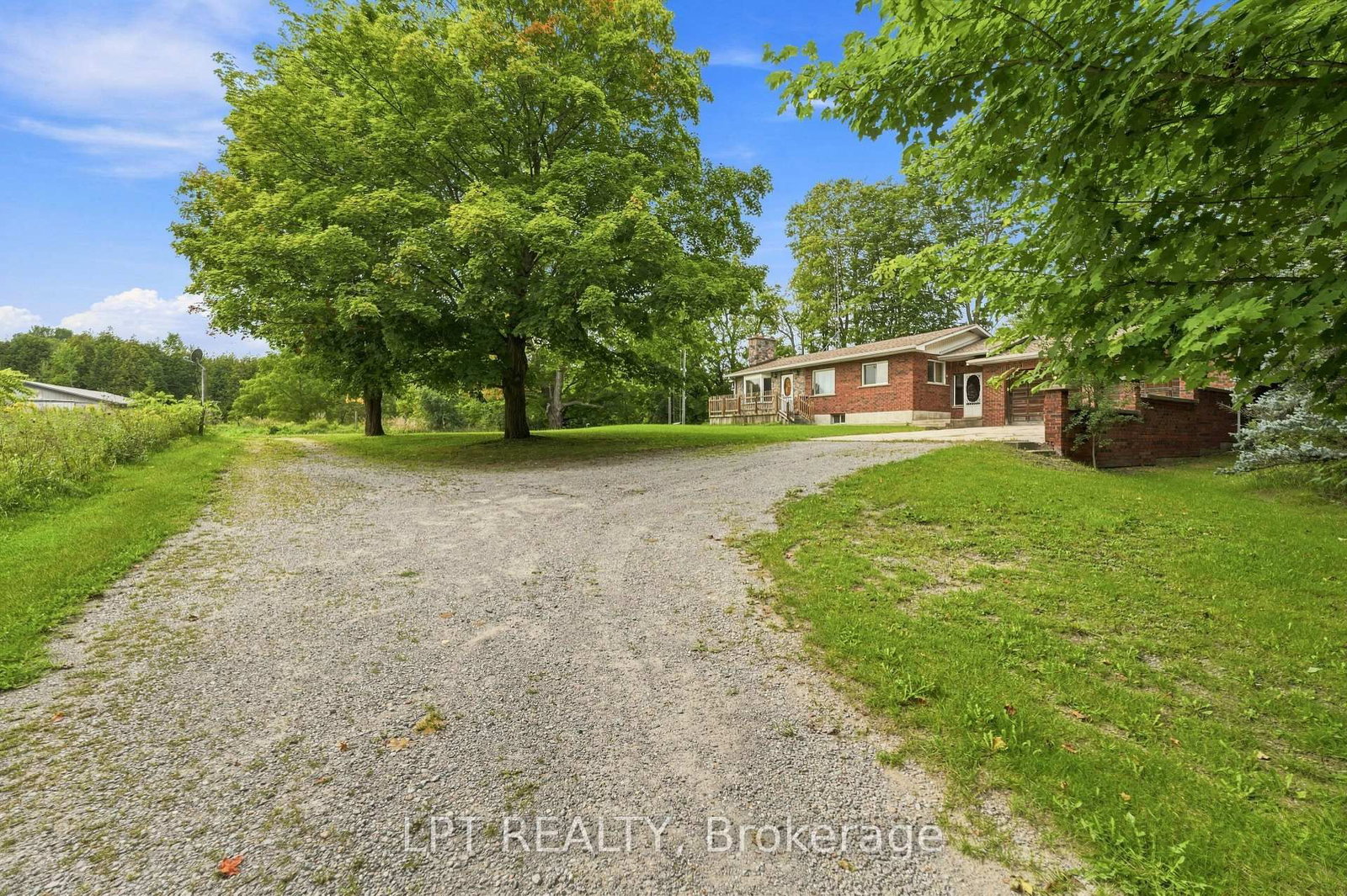 586 Hwy 47 Highway • Uxbridge, ON photo 5