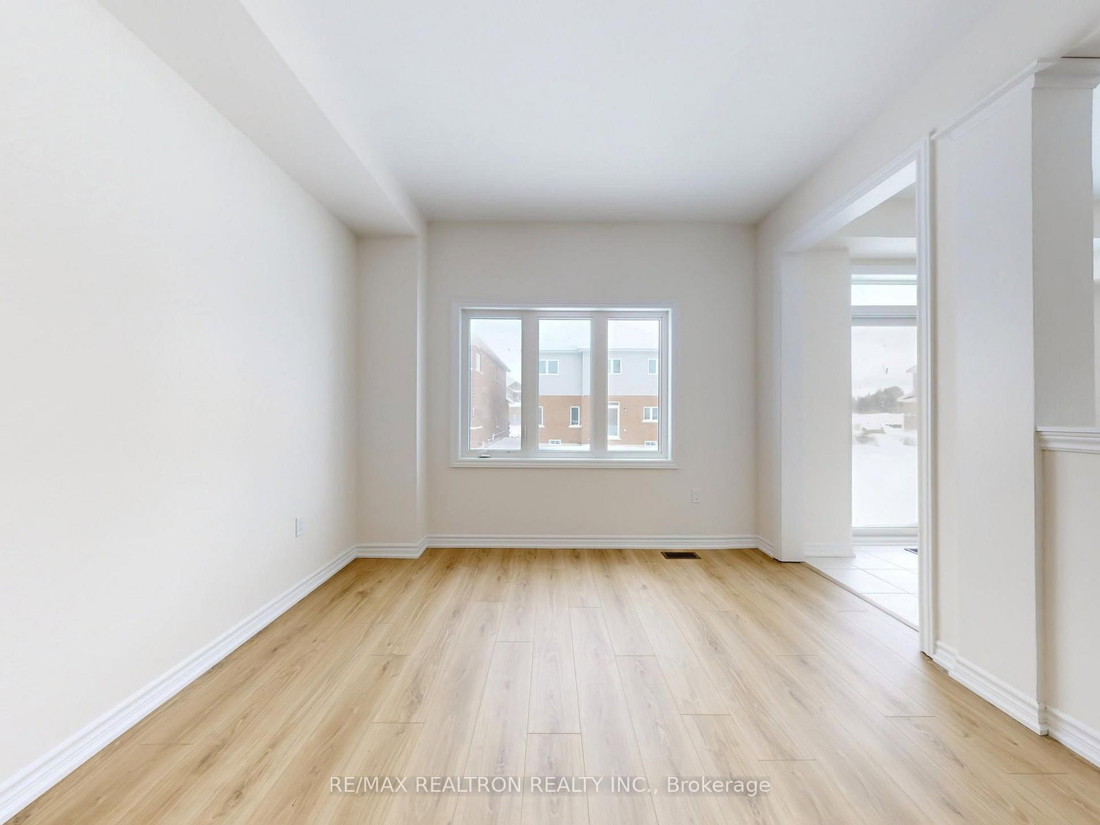 6 Grieve Avenue • Georgina, ON photo 15