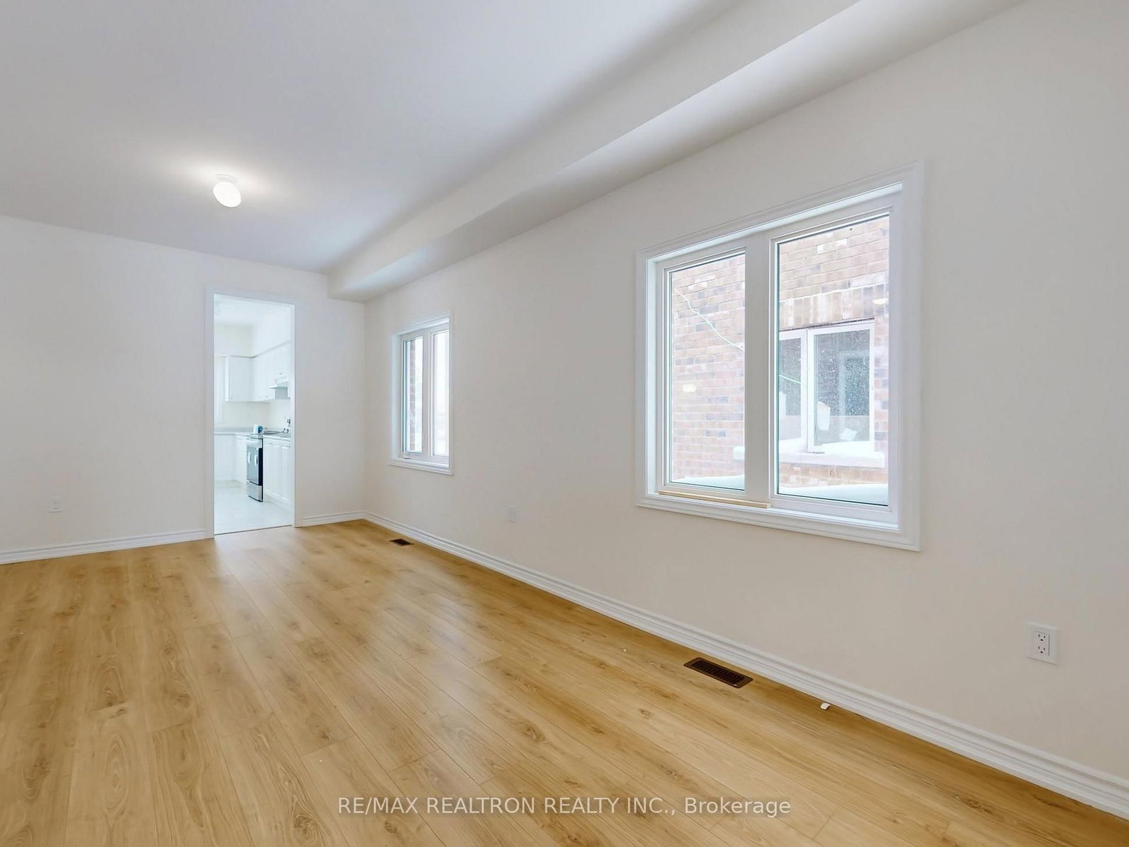 6 Grieve Avenue • Georgina, ON photo 17