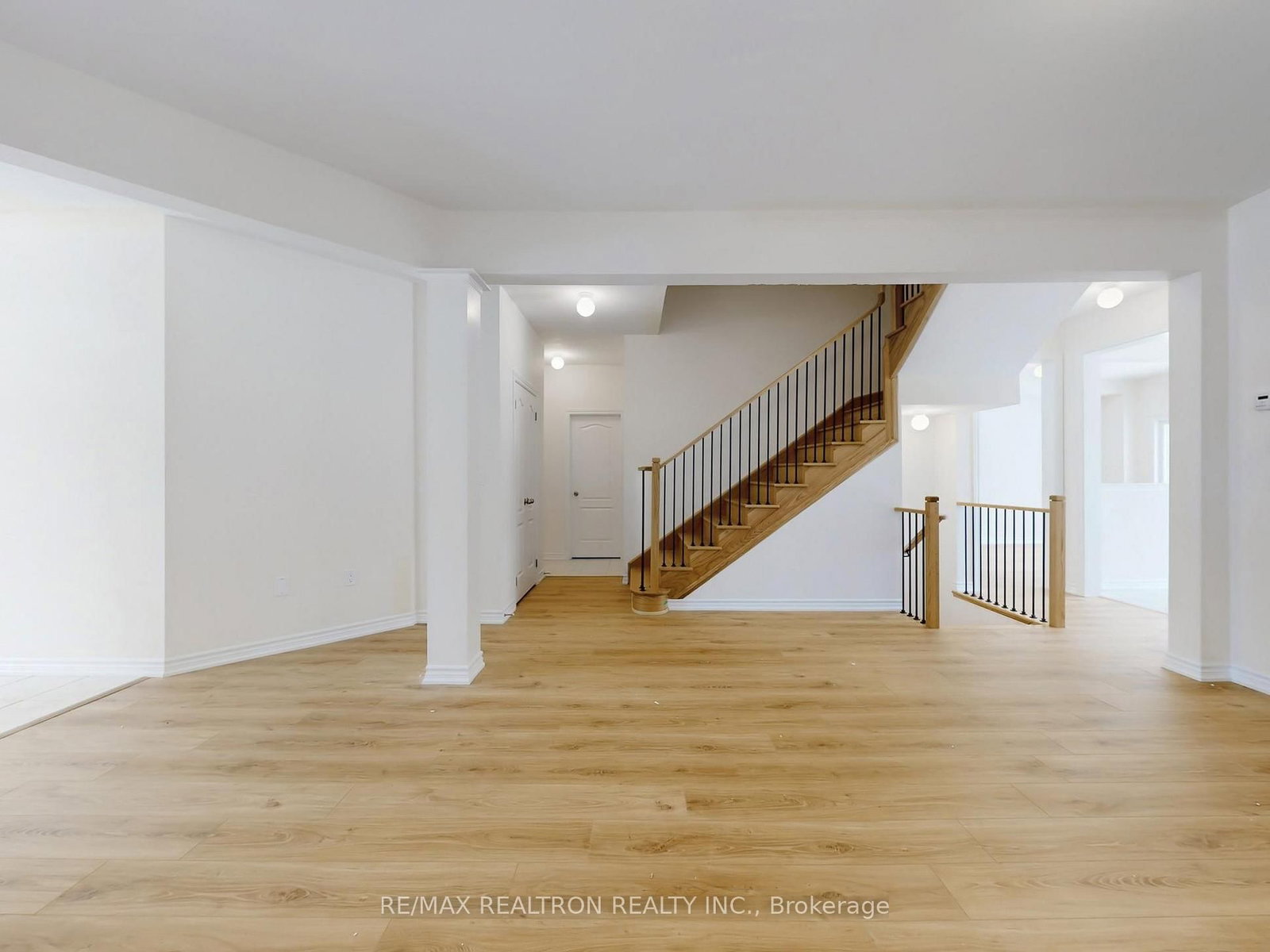 6 Grieve Avenue • Georgina, ON photo 19