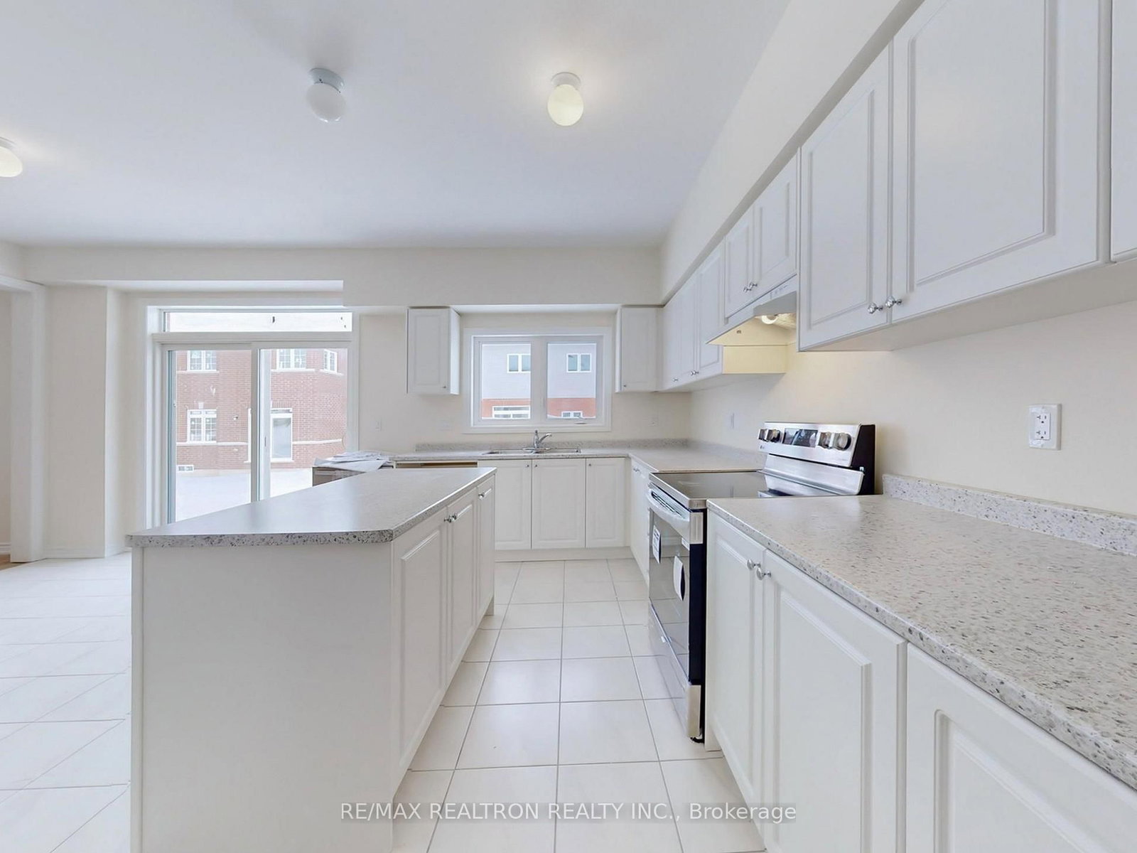 6 Grieve Avenue • Georgina, ON photo 20