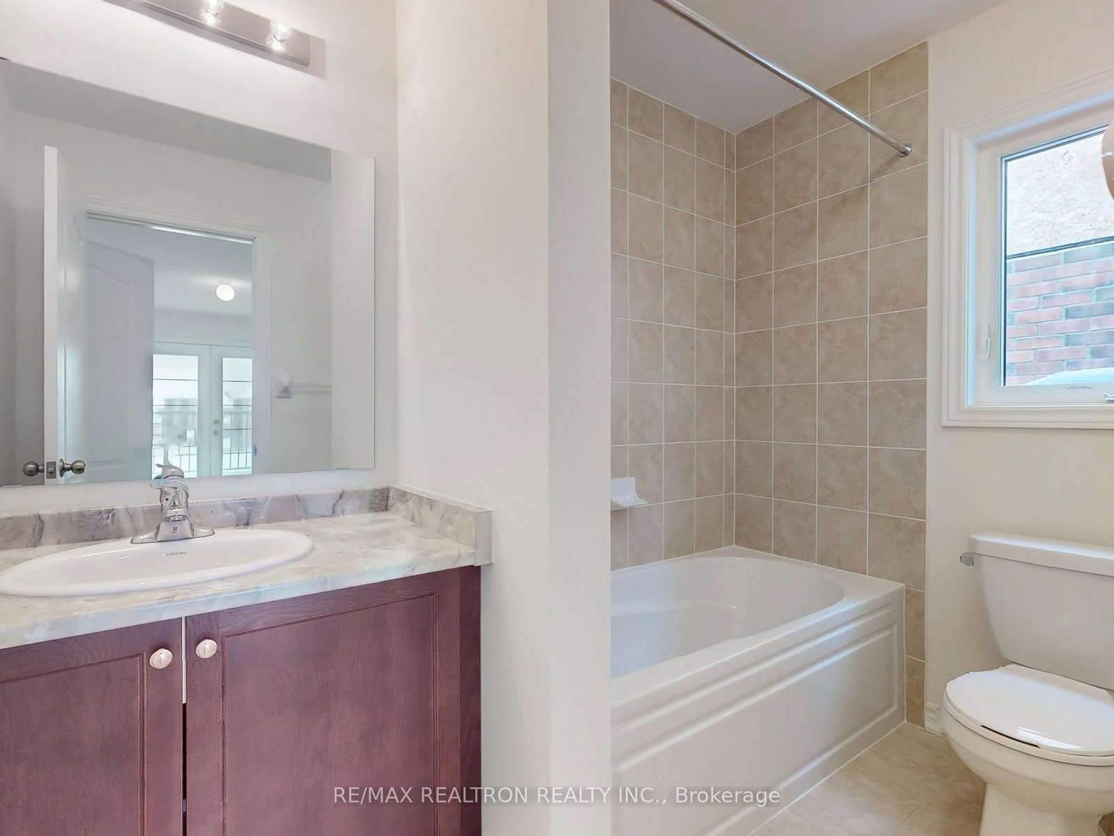 6 Grieve Avenue • Georgina, ON photo 39