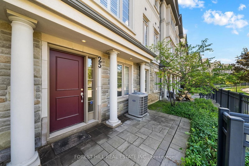 25 Beverley Glen Boulevard