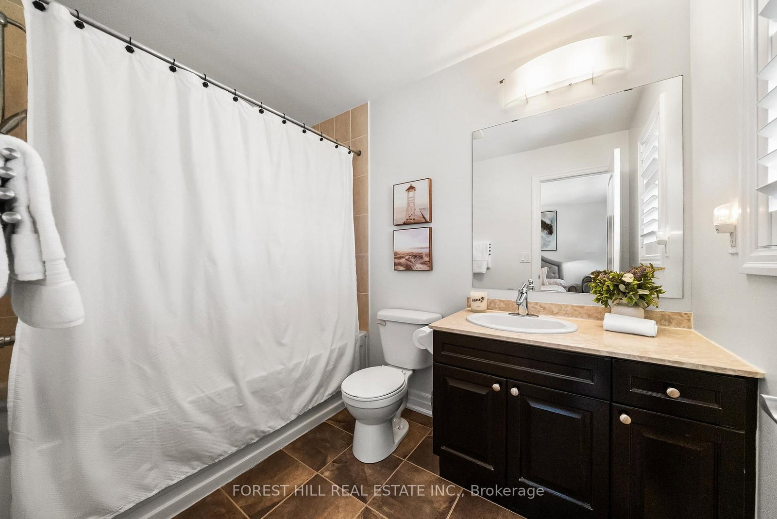 25 Beverley Glen Boulevard • Vaughan, ON photo 20