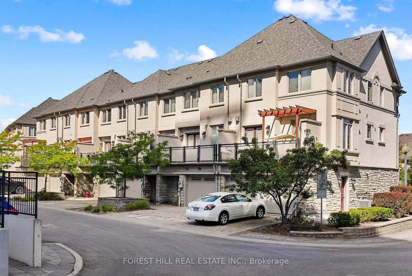 25 Beverley Glen Boulevard • Vaughan, ON photo 40