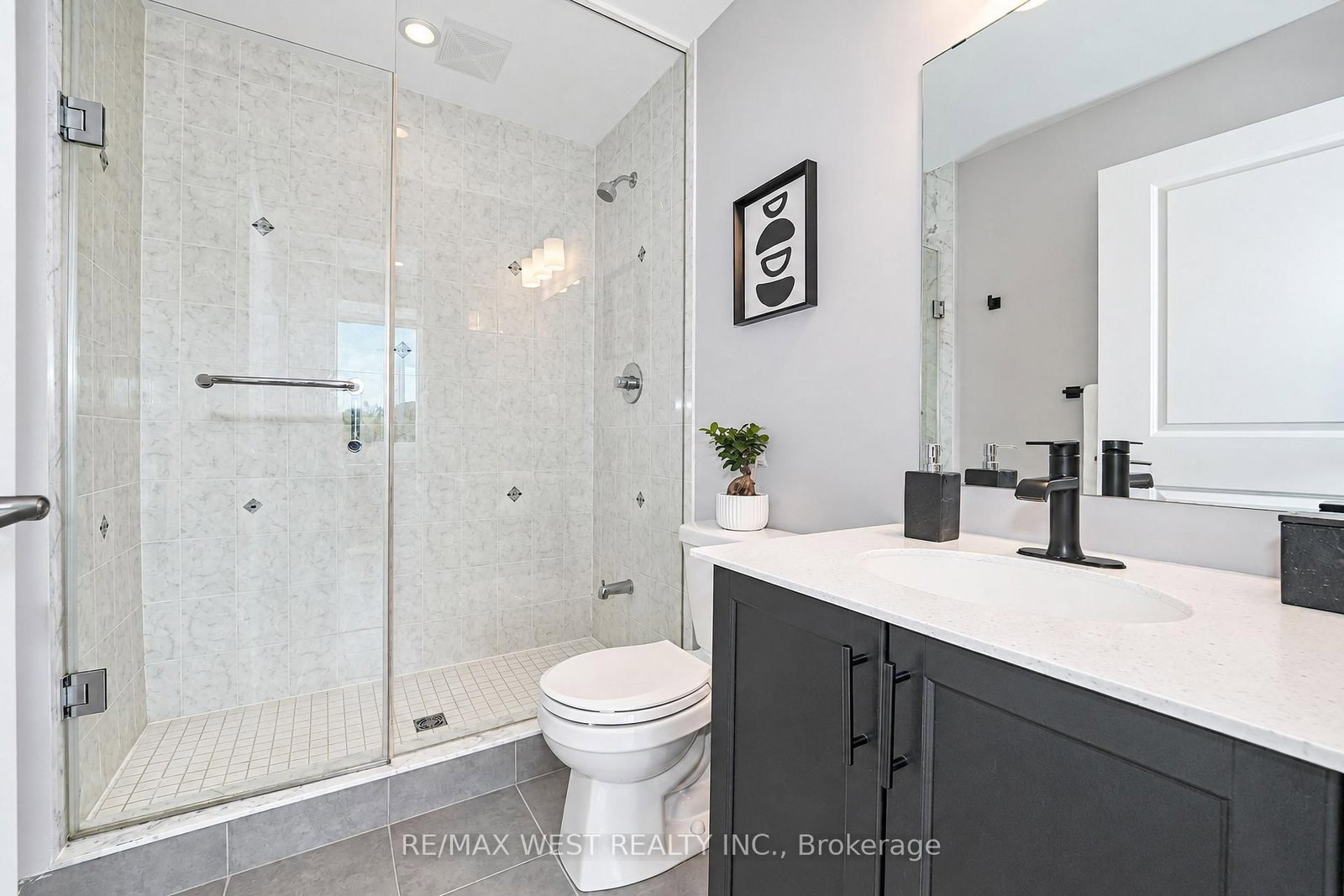 555 William Graham Drive • #344 • Aurora, ON photo 9