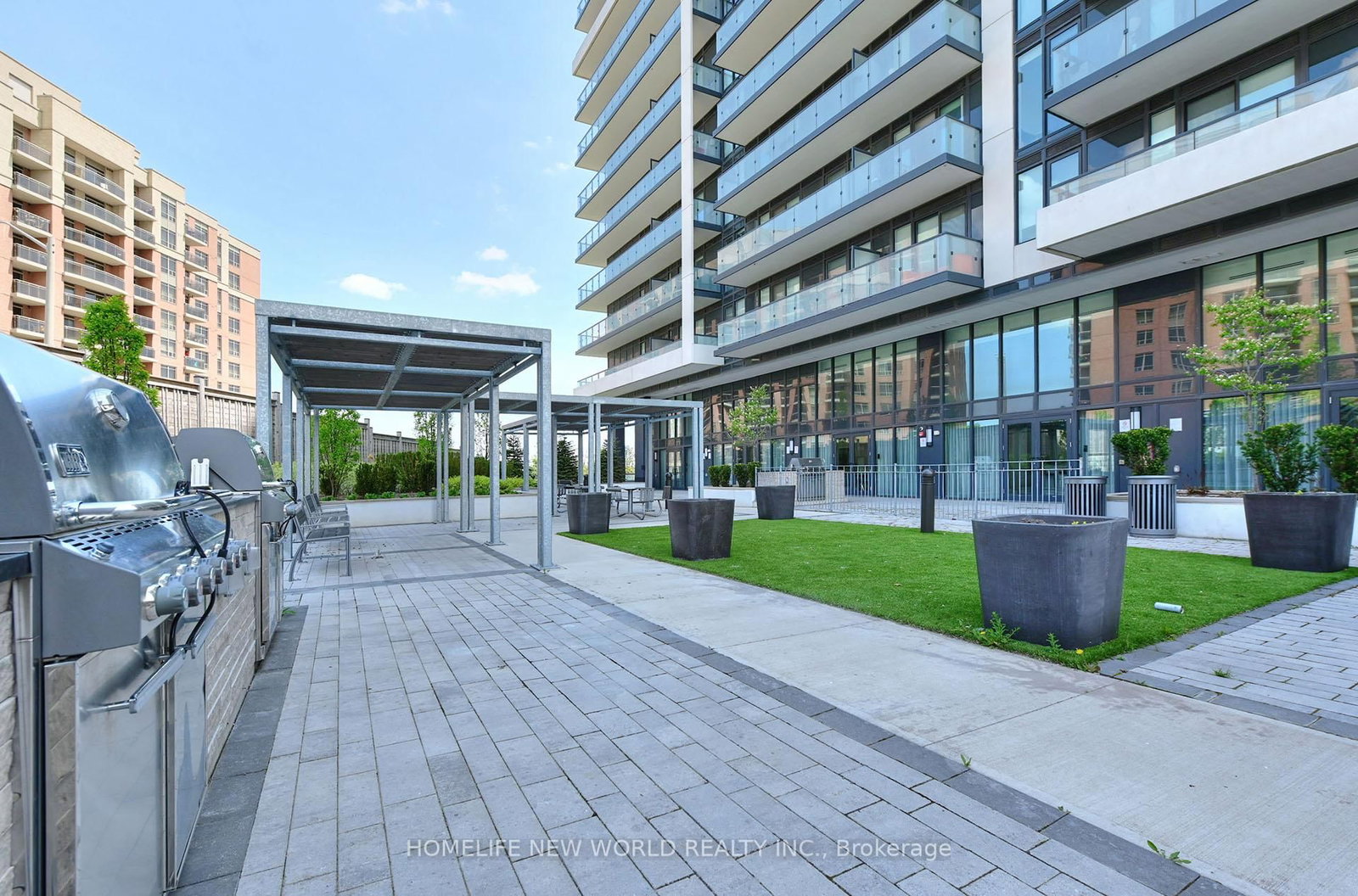 85 Oneida Crescent • #811 • Richmond Hill, ON photo 23
