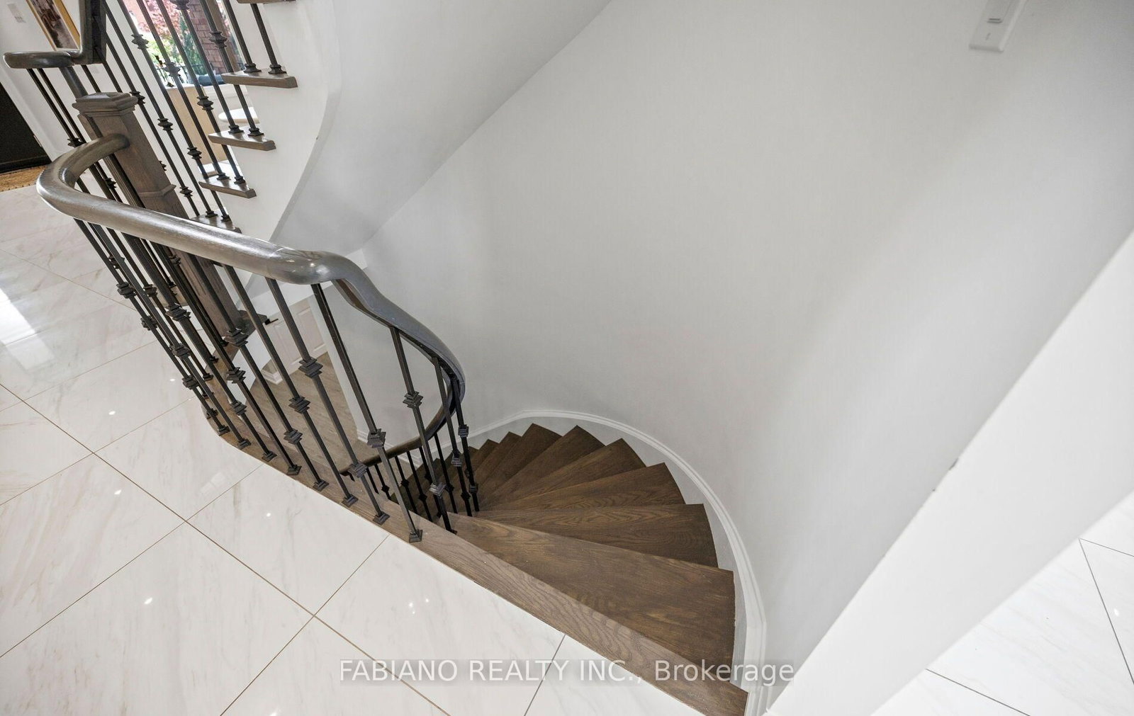 29 Diamond Street • Vaughan, ON photo 32