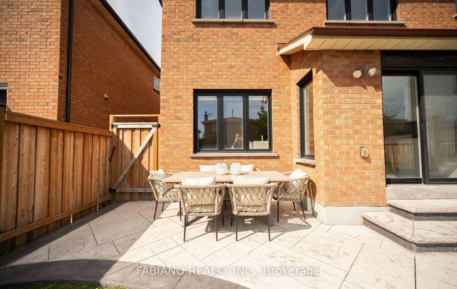 29 Diamond Street • Vaughan, ON photo 43