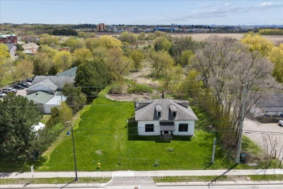 5387 Main Street • Whitchurch-Stouffville, ON photo 4