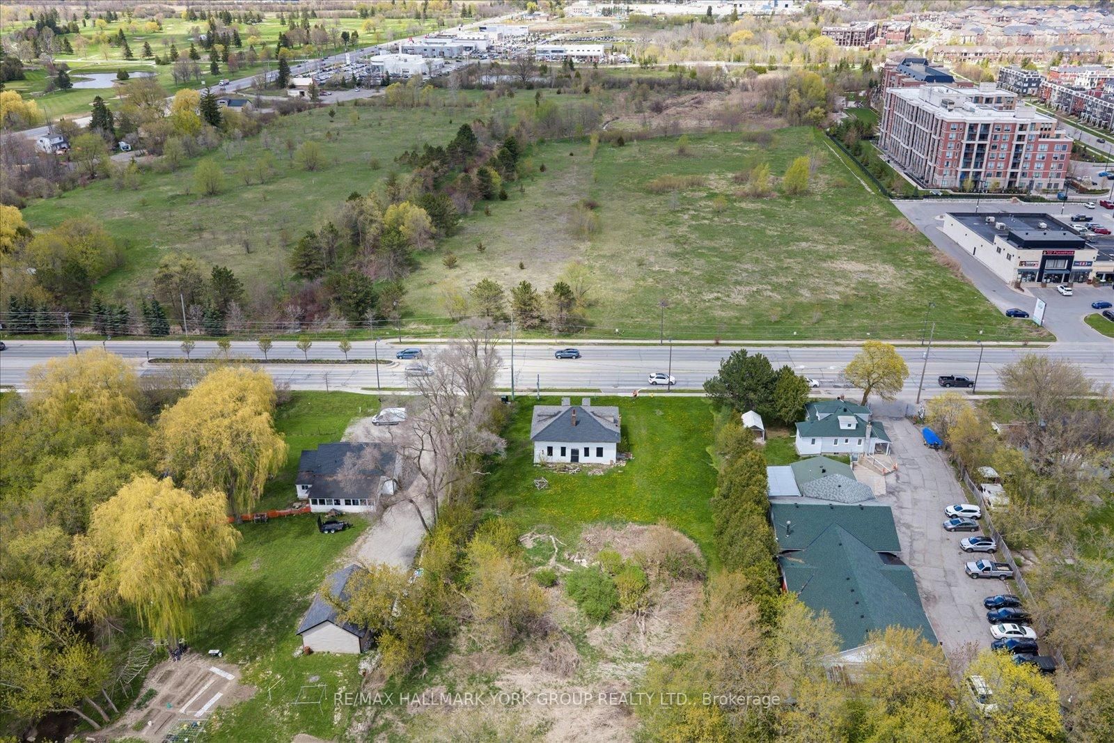 5387 Main Street • Whitchurch-Stouffville, ON photo 9