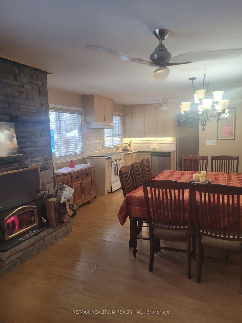 3944 Lakeview Road