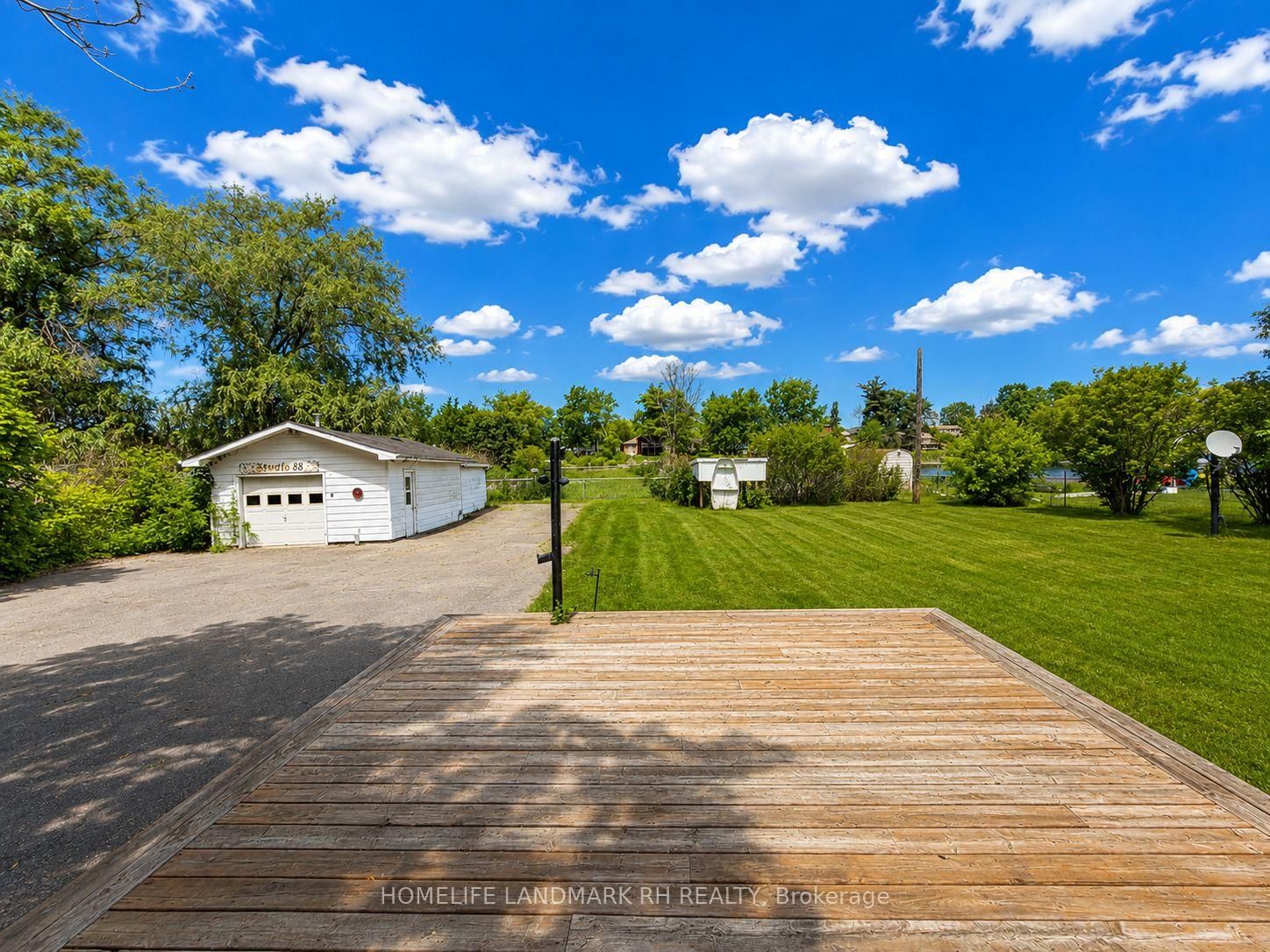 88 Riverglen Drive • Georgina, ON photo 17