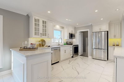 88 Riverglen Drive • Georgina, ON photo 6