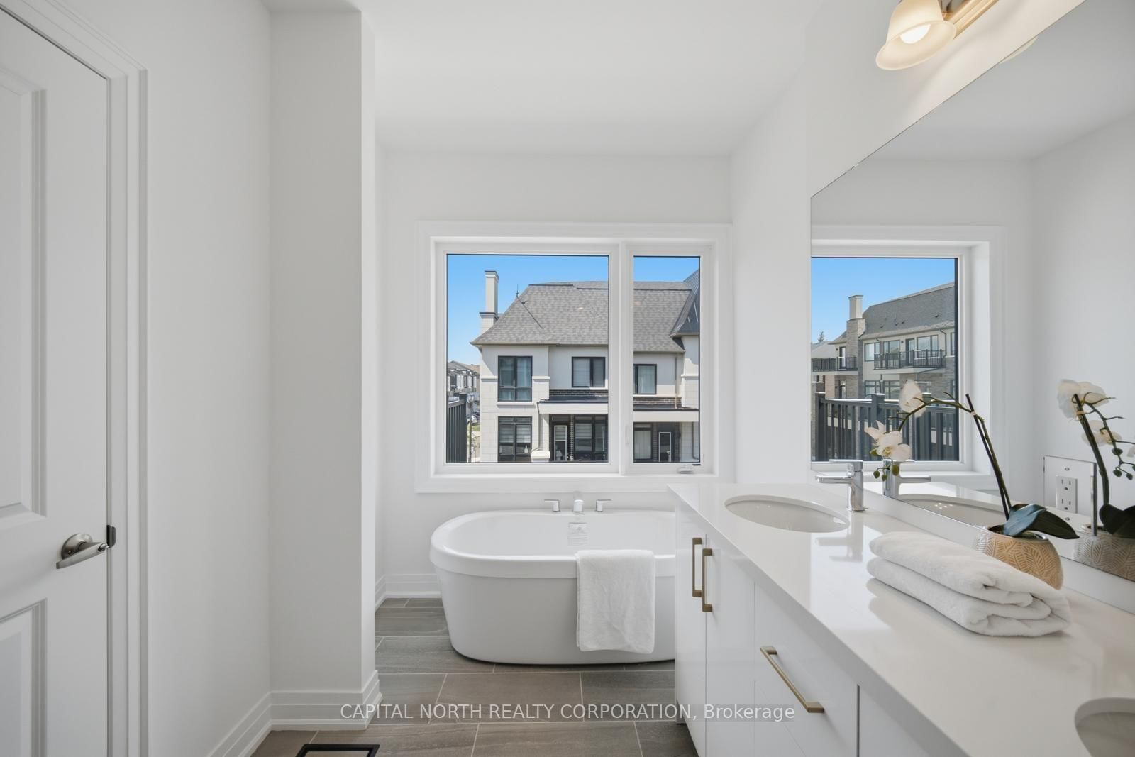 2A McCachen Street • Richmond Hill, ON photo 29