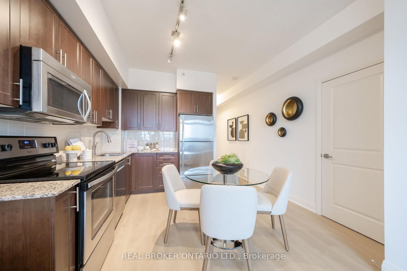 85 North Park Road • #1214 • Vaughan, ON photo 7