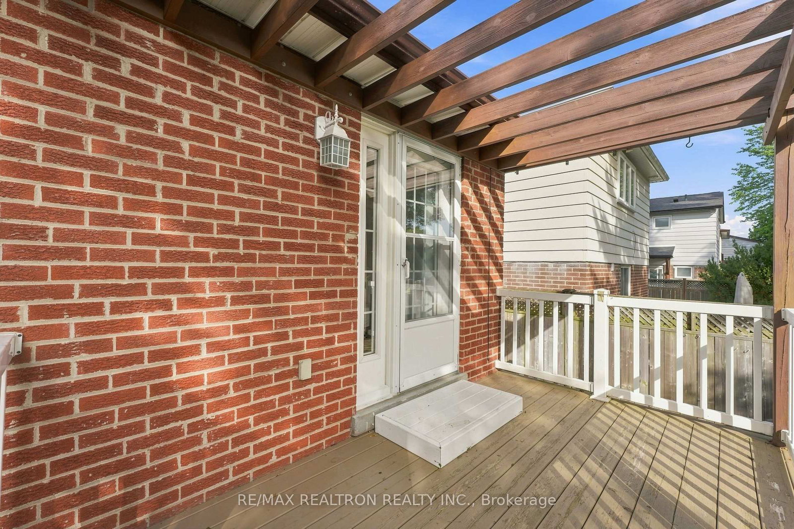 397 Sandford Street • Newmarket, ON photo 20