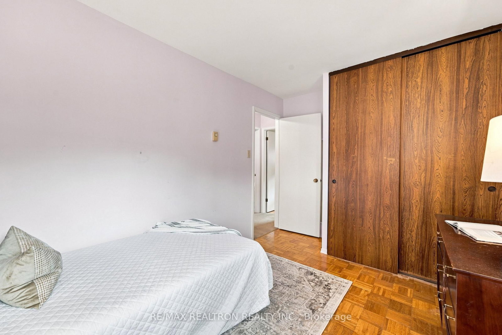 397 Sandford Street • Newmarket, ON photo 22