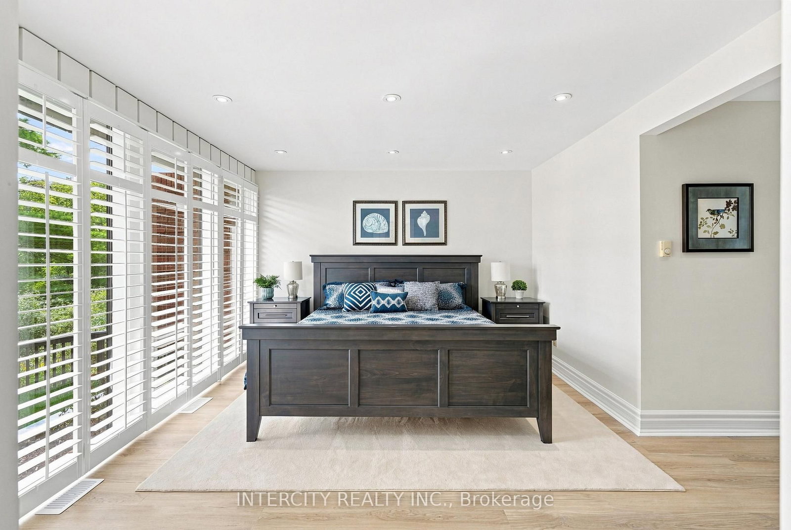 100 Ravendale Court • Vaughan, ON photo 15