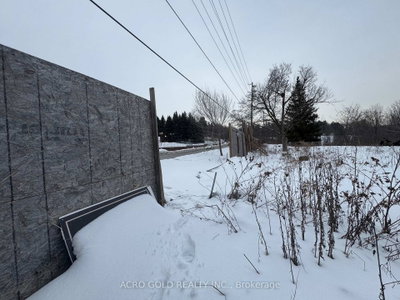 8519 Islington Avenue • Vaughan, ON photo 5
