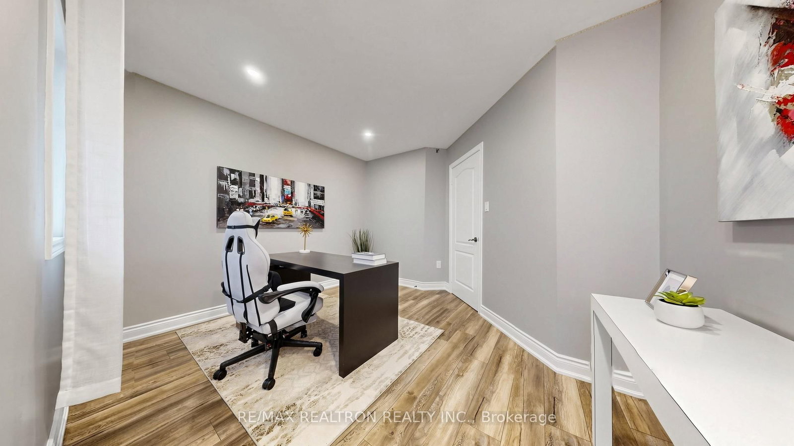 492 Pleasant Ridge Avenue • Vaughan, ON photo 22